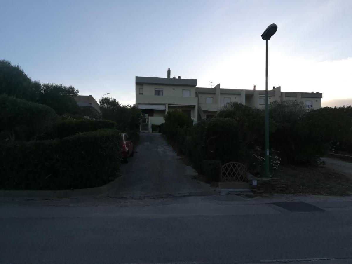 Via Carru E Frau Apartamento Stintino Exterior foto